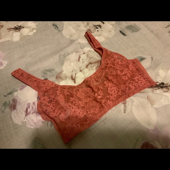 BRAND NEW! Victoria Secret Bralettes 🙂 - Picture 3 of 10